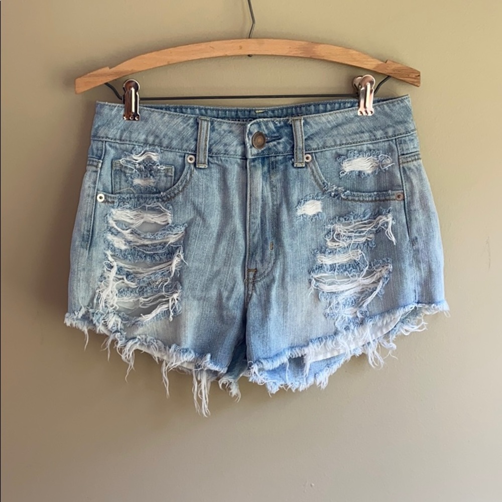 American Eagle Hi-Rise Festival short